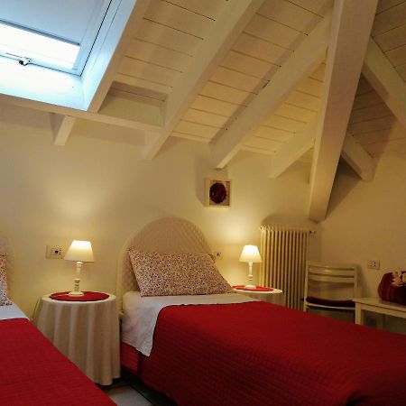 B&B Le Magnolie Галарате Екстериор снимка