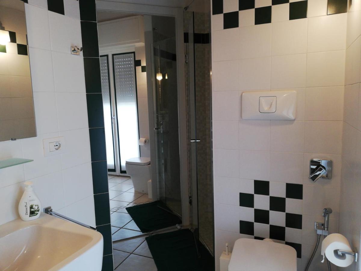 B&B Le Magnolie Галарате Екстериор снимка